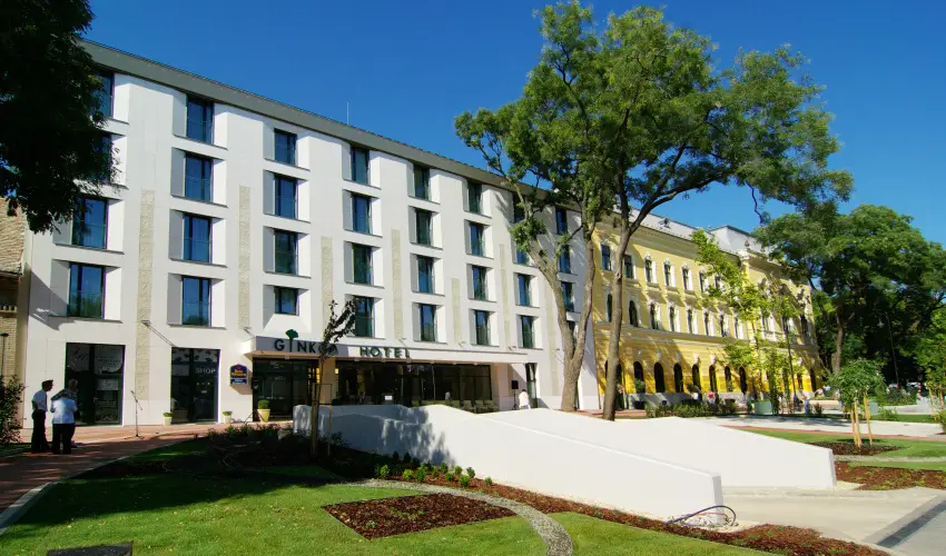 Hotel Ginkgo Hdmezvsrhely - Mjus 1. 