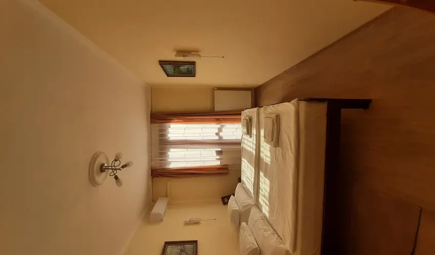 Hajnal Hotel Mez�k�vesd - M�jus 1. (min. 2 �j)