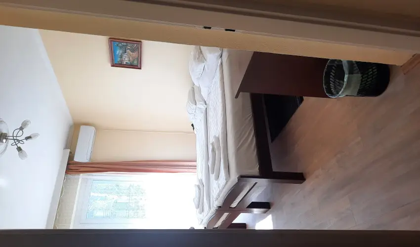 Hajnal Hotel Mez�k�vesd - M�jus 1. (min. 2 �j)