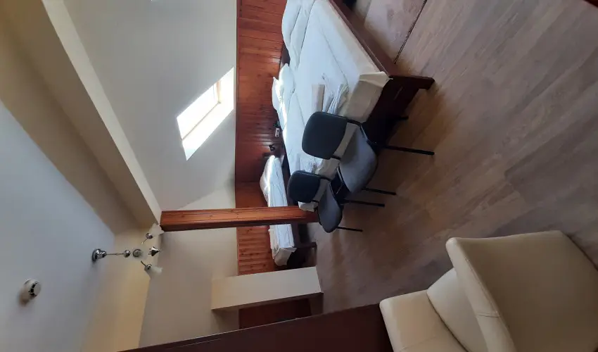 Hajnal Hotel Mez�k�vesd - M�jus 1. (min. 2 �j)