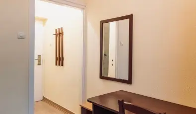 Hajnal Hotel Mez�k�vesd