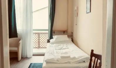 Hajnal Hotel Mez�k�vesd