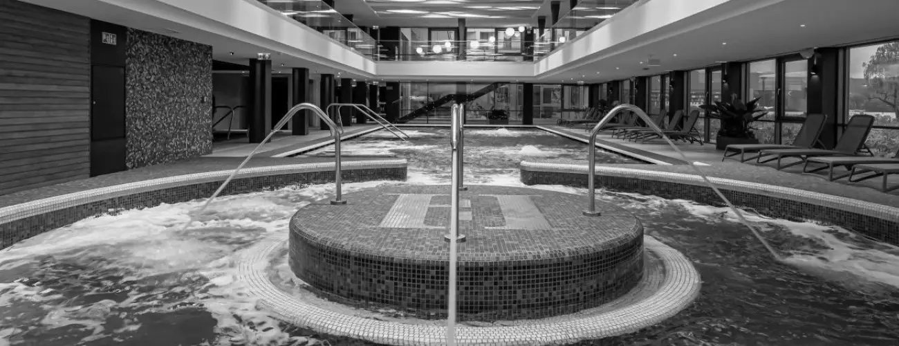Hotel Helikon Keszthely - Mjus 1. - teljes elrefizetssel