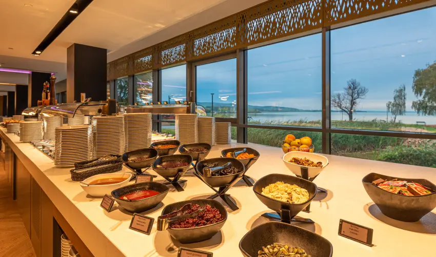 Hotel Helikon Keszthely - Mjus 1.