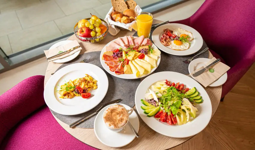 Hotel Helikon Keszthely - Mjus 1.