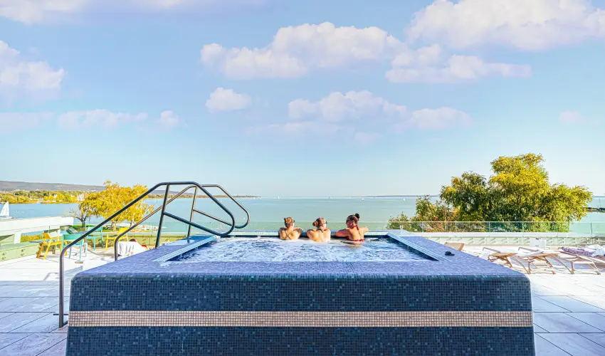 Hotel Helikon Keszthely - Mjus 1.