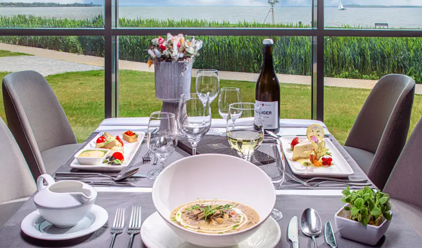 Hotel Helikon Keszthely - Mjus 1.