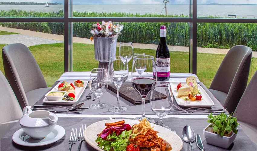 Hotel Helikon Keszthely - Mjus 1.