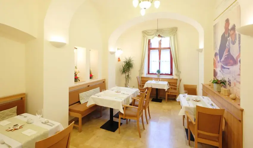 Hotel Historia & Historante Veszprm - Mjus 1. (min. 2 j)