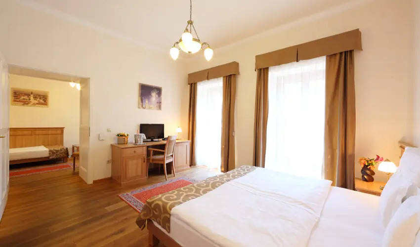 Hotel Historia & Historante Veszprm - Mjus 1. (min. 2 j)