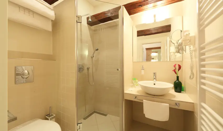 Hotel Historia & Historante Veszprm - Mjus 1. (min. 2 j)