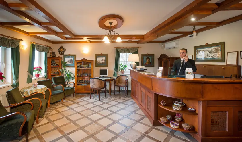 Hotel Honti Wellness s Konferencia Szlloda Visegrd - Mjus 1. (min. 2 j)