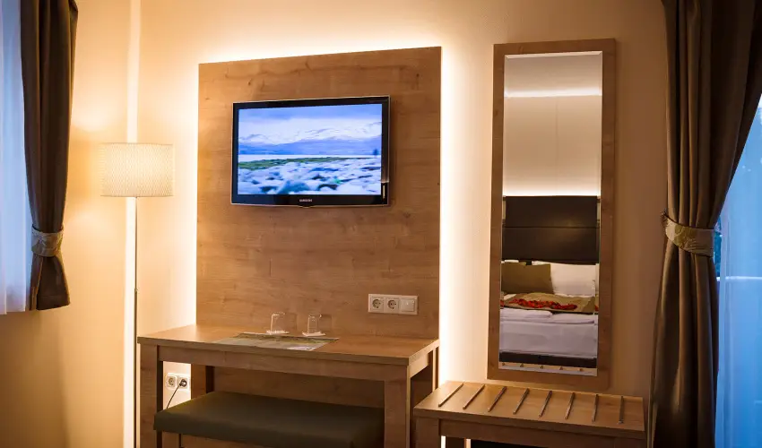 Hotel Honti Wellness s Konferencia Szlloda Visegrd - Mjus 1. (min. 2 j)