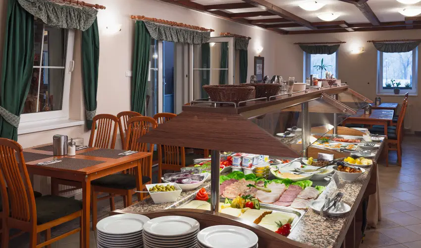 Hotel Honti Wellness s Konferencia Szlloda Visegrd - Mjus 1. (min. 2 j)