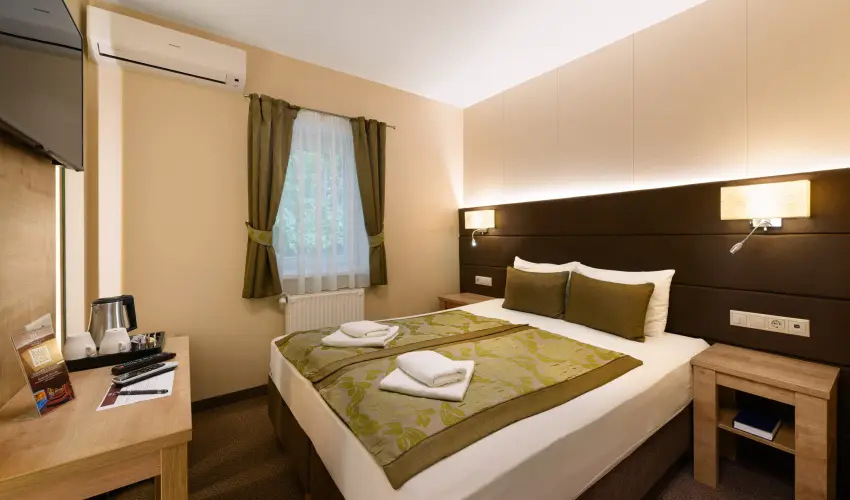 Hotel Honti Wellness s Konferencia Szlloda Visegrd - Mjus 1. (min. 2 j)