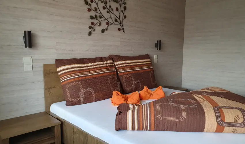 Hotel Hungaria Miskolctapolca Miskolctapolca - M�jus 1. (min. 2 �j)