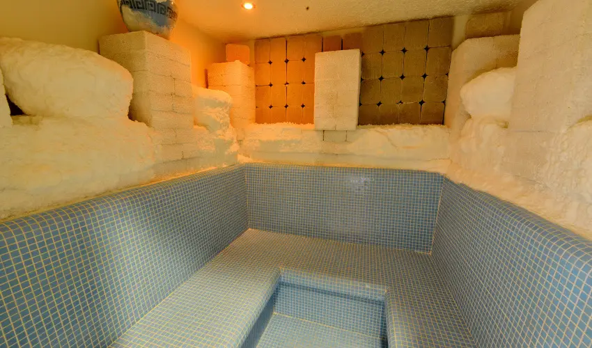 Hotel rottk Kszeg - Mjus 1. (min. 2 j)