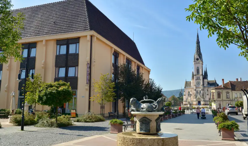 Hotel rottk Kszeg - Mjus 1. (min. 2 j)