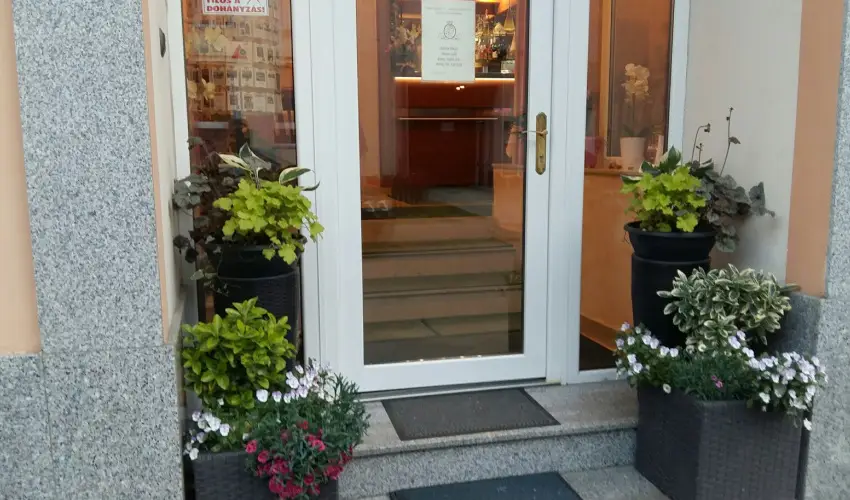 Hotel Isabell Gyr - Mjus 1.