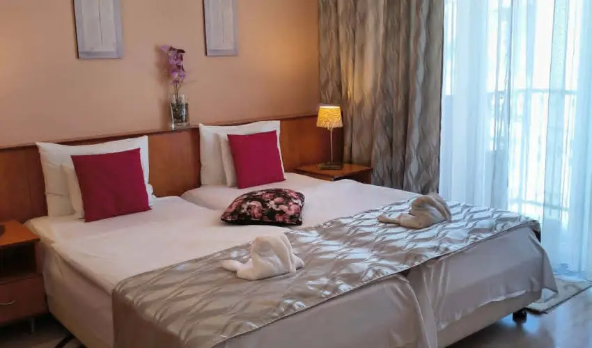 Hotel Isabell Gy�r - M�jus 1.
