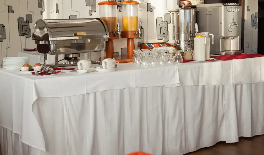 Hotel Jade Veszprm - Mjus 1.