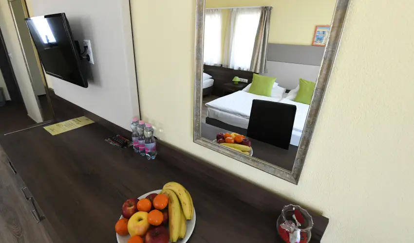 Hotel Jade Veszprm - Mjus 1.