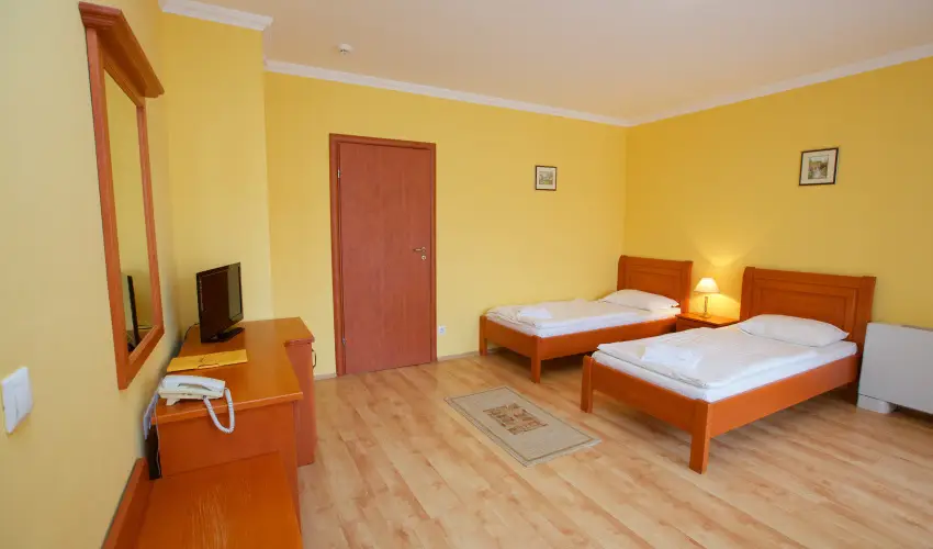 Hotel J�rja Hajd�szoboszl� - M�jus 1. 