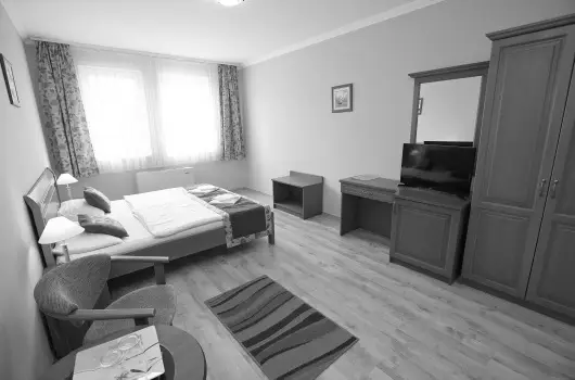 Hotel Jrja - Mjus 1. 