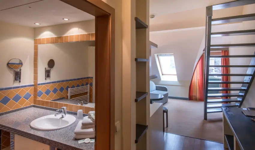 Hotel Kalma Hvz - Mjus 1. 