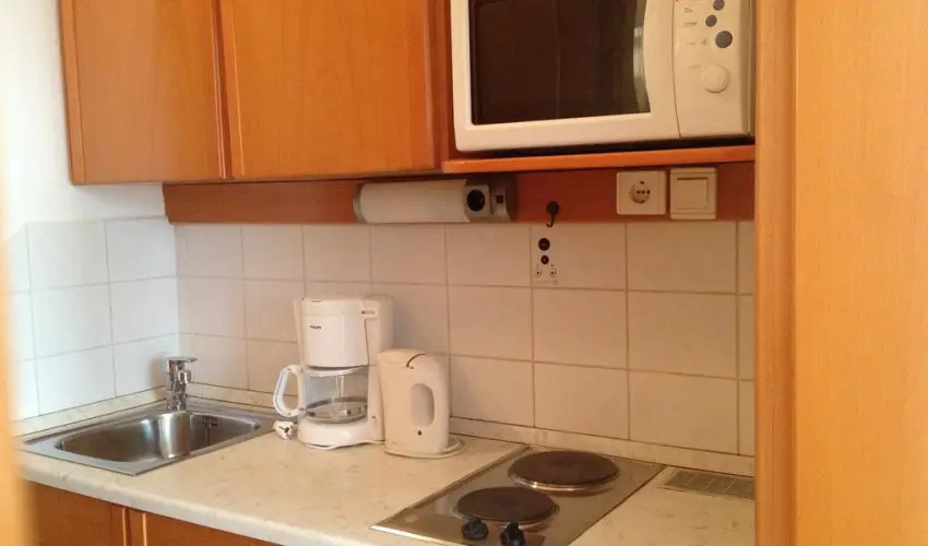 Hotel Kalma Hvz - Mjus 1. 