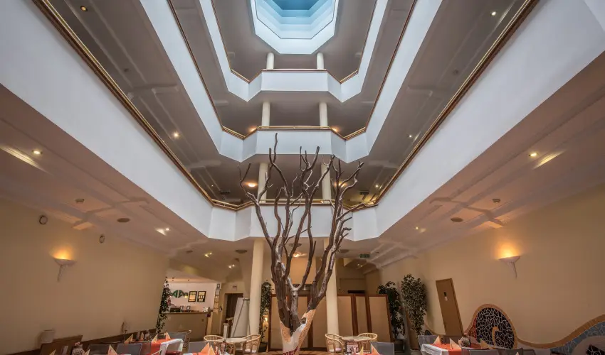 Hotel Kalma Hvz - Mjus 1. 