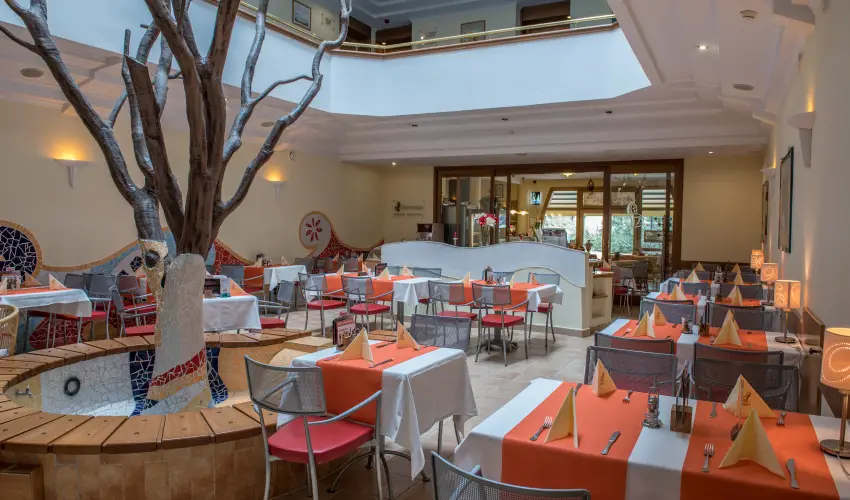 Hotel Kalma Hvz - Mjus 1. 