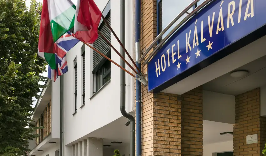 Hotel Klvria Gyr - Mjus 1. 