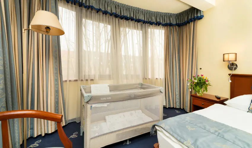 Hotel Klvria Gyr - Mjus 1. 