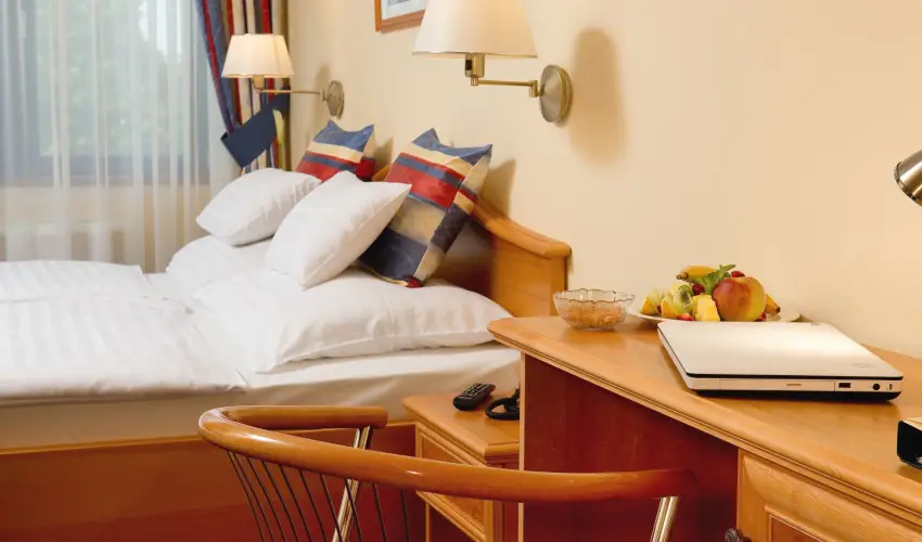 Hotel Klvria Gyr - Mjus 1. 