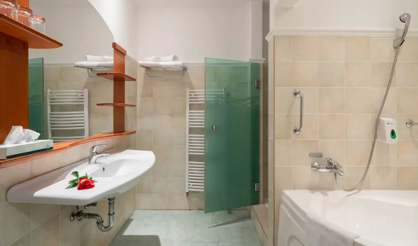 Hotel Karos Spa Zalakaros - Mjus 1. (min. 2 j)