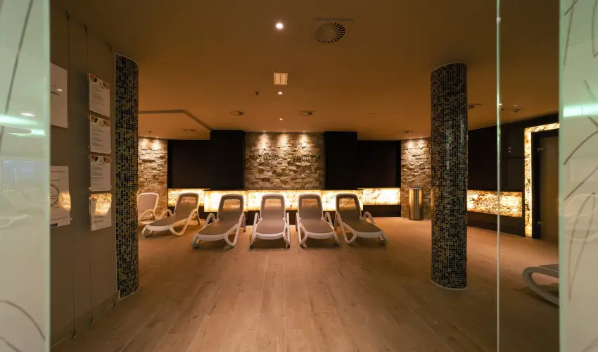 Hotel Karos Spa Zalakaros - Mjus 1. (min. 2 j)