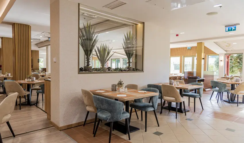 Hotel Karos Spa Zalakaros - Mjus 1. (min. 2 j)