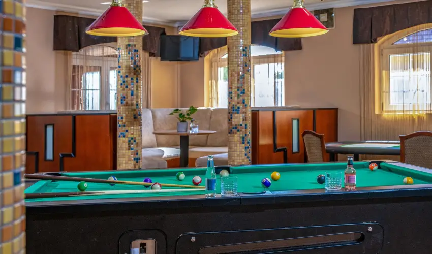 Hotel Kiss Tata - Mjus 1.