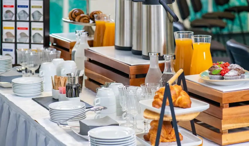 Hotel Kiss Tata - Mjus 1.