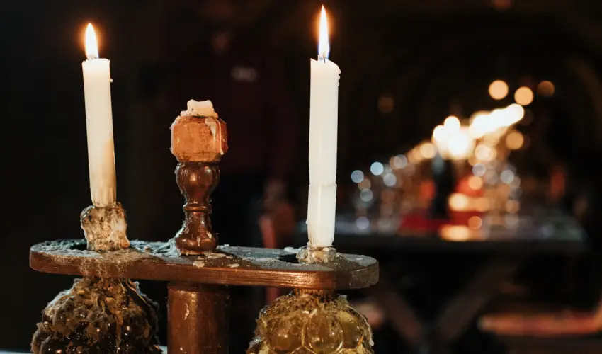 Hotel Korona Wellness, Rendezvny & Borhotel Eger Eger - Mjus 1. (min. 2 j)