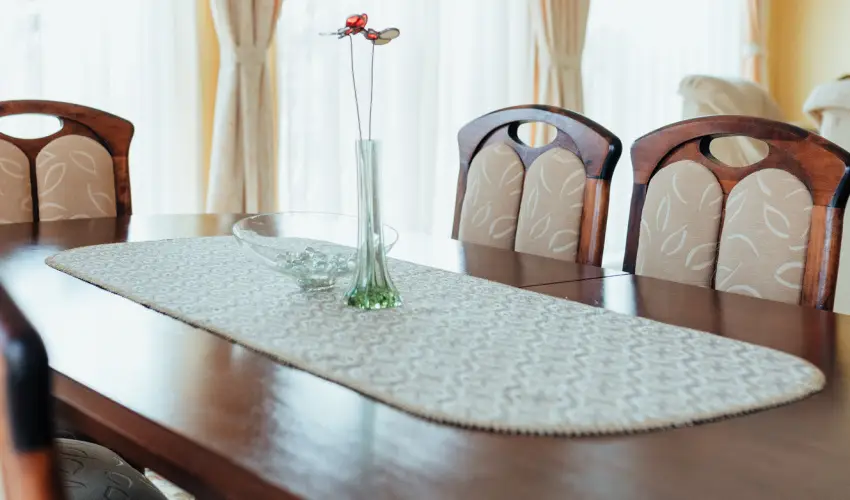 Hotel Korona Wellness, Rendezvny & Borhotel Eger Eger - Mjus 1. (min. 2 j)