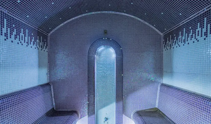 Kristly Hotel Keszthely - Mjus 1.