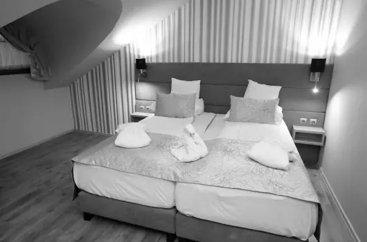 Hotel Laroba - Mjus 1. (min. 2 j)