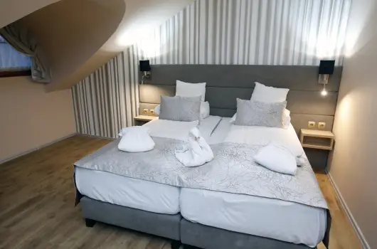 Hotel Laroba - Mjus 1. (min. 2 j)