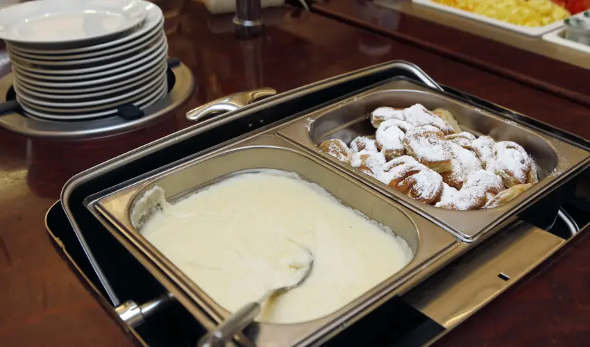 Hotel Laroba Alsrs - Mjus 1. - teljes elrefizetssel (min. 2 j)