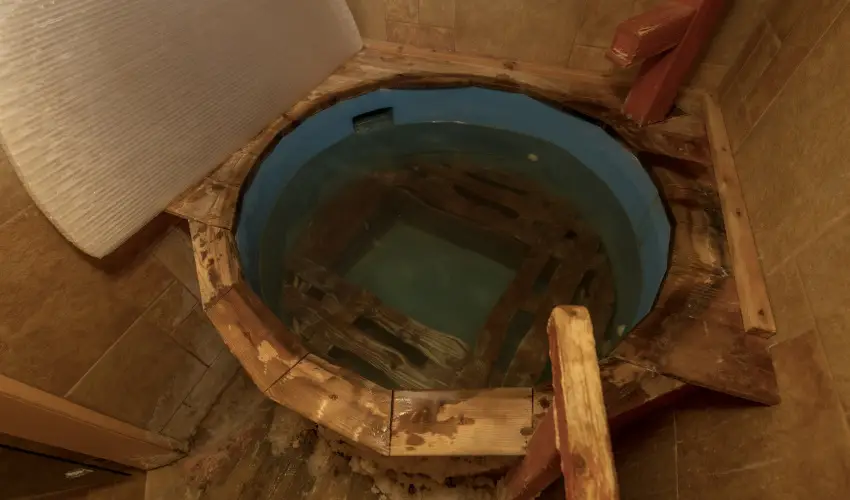 Hotel Laroba Alsrs - Mjus 1. - teljes elrefizetssel (min. 2 j)