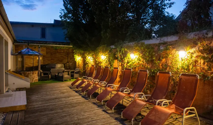 Hotel Laroba Als��rs - M�jus 1. (min. 2 �j)