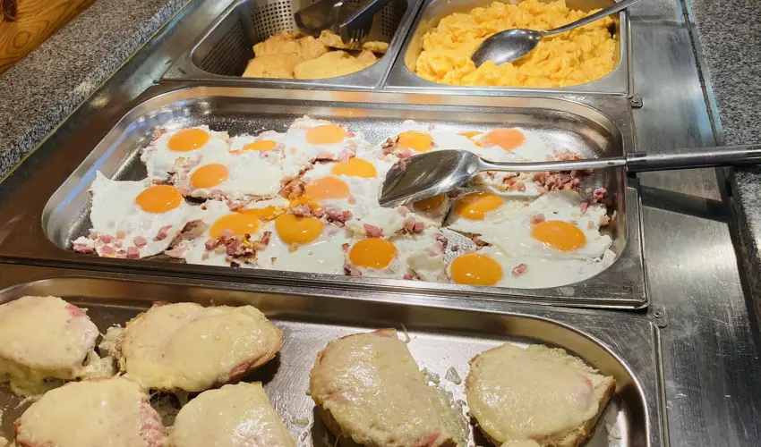 Majerik Hotel Hvz - Mjus 1. 