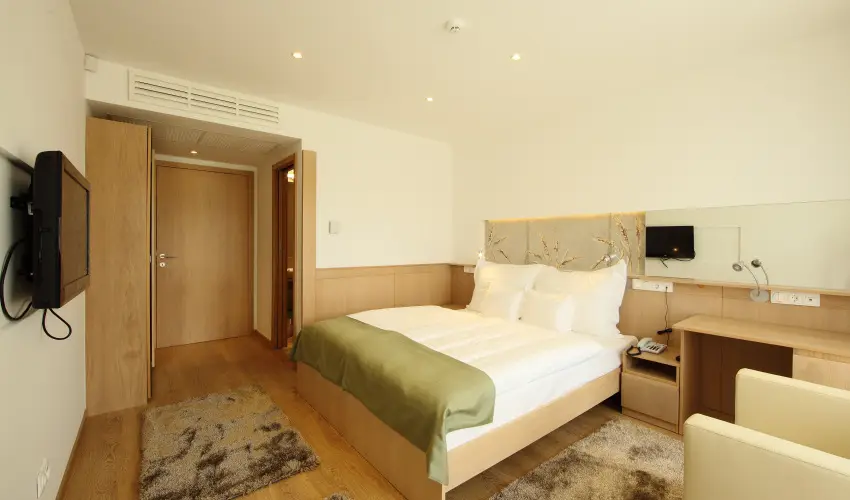 Hotel Historia Malomkert Veszpr�m - M�jus 1.